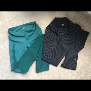 These are Sold.  Don’t know why it’s showing up two times.